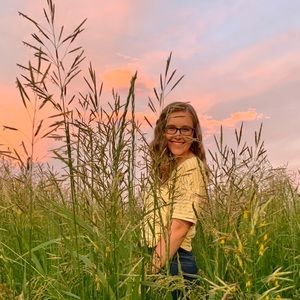 Meet your Posher, Julia